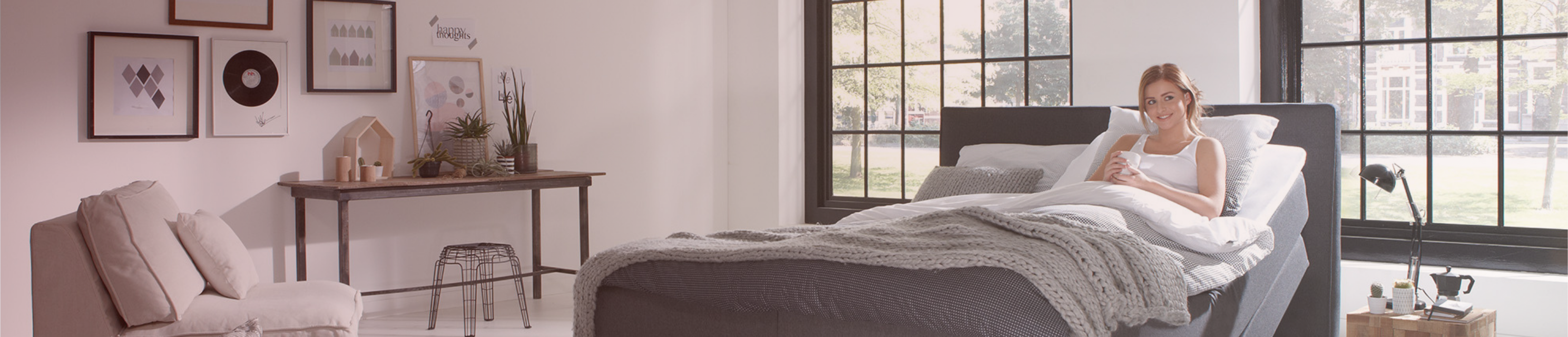 Waarom een verstelbaar bed niet alleen voor ouderen is